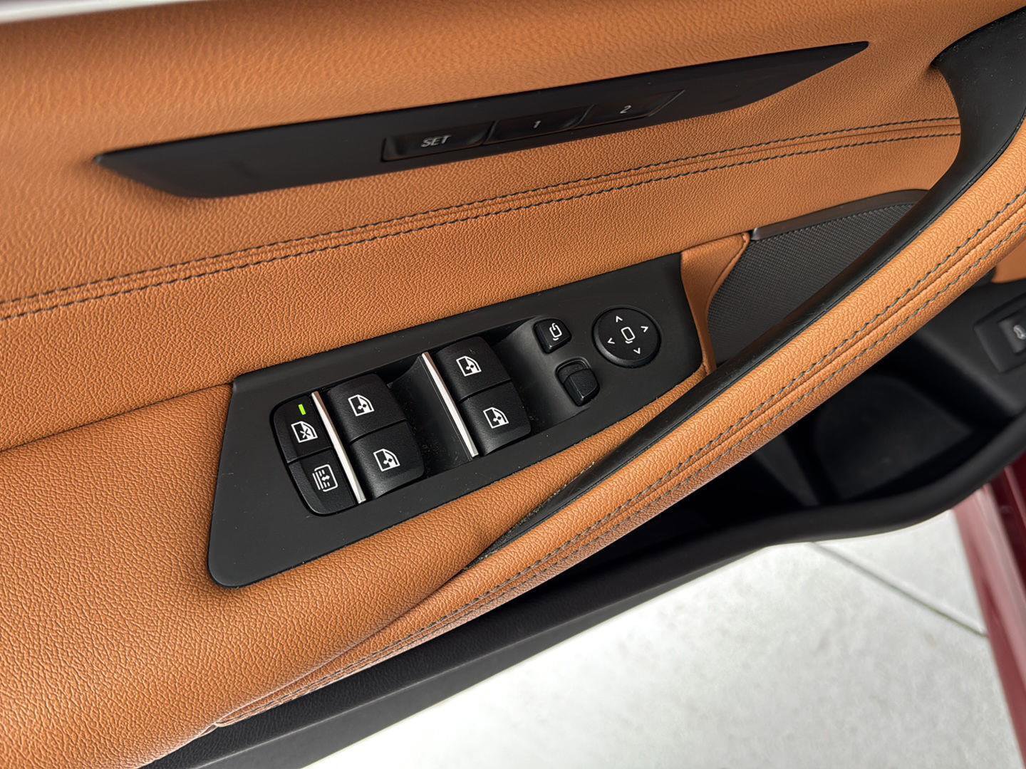 Certified 2023 BMW 540i w/ M Sport Package image 31