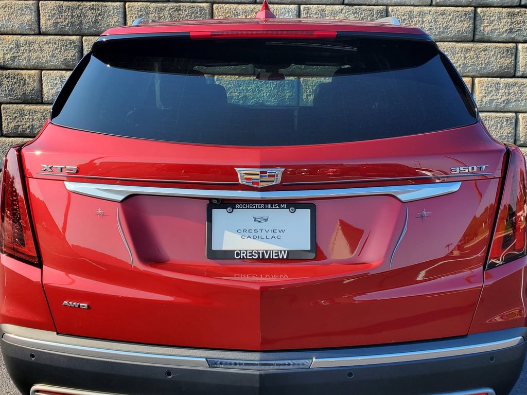 Used 2024 Cadillac XT5 Premium Luxury AWD/4WD image 12