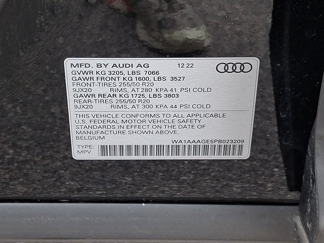 Used 2023 Audi e-tron Premium AWD/4WD image 28