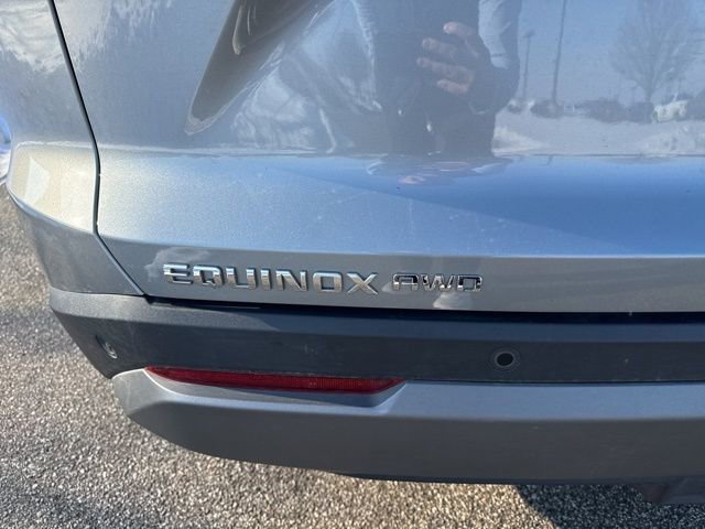 Used 2025 Chevrolet Equinox LT w/ Safety and Technology Package image 9