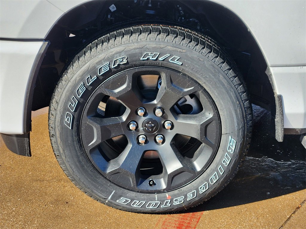 New 2026 RAM 1500 Express image 7