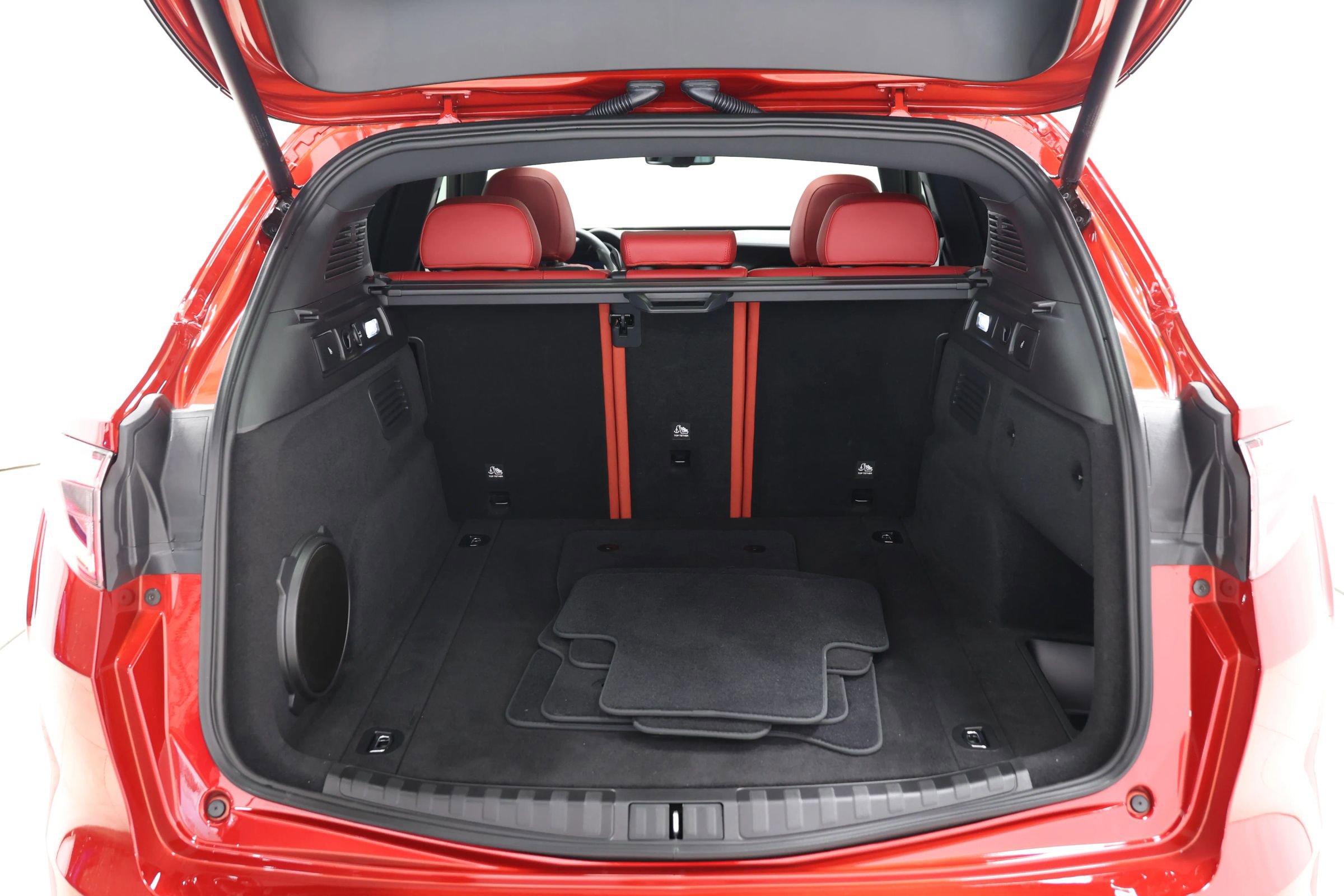 Used 2024 Alfa Romeo Stelvio Quadrifoglio image 58