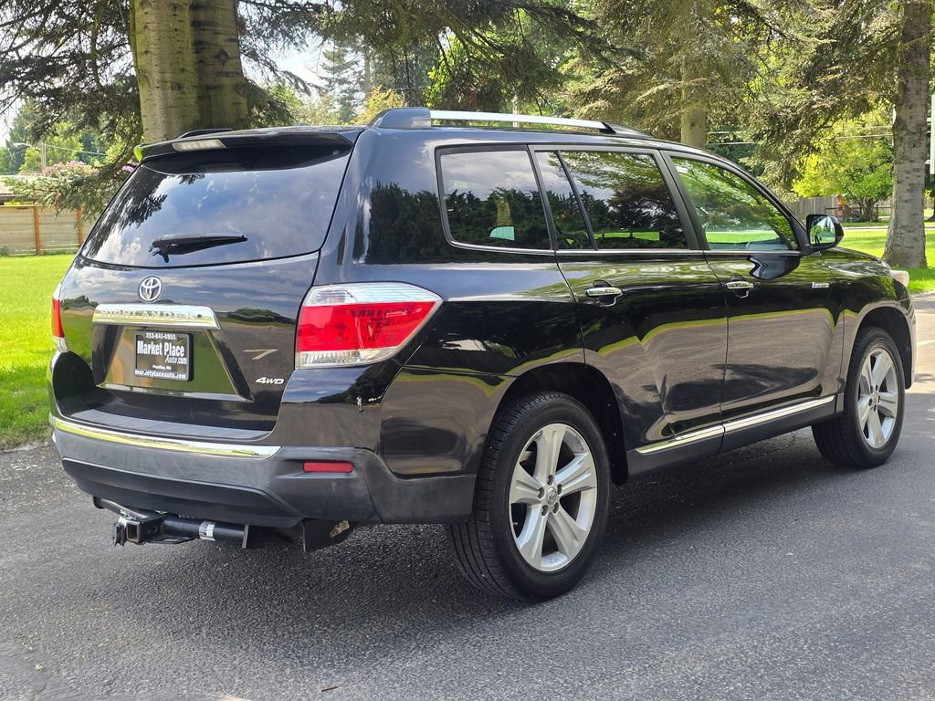 Used 2013 Toyota Highlander Limited AWD/4WD image 6