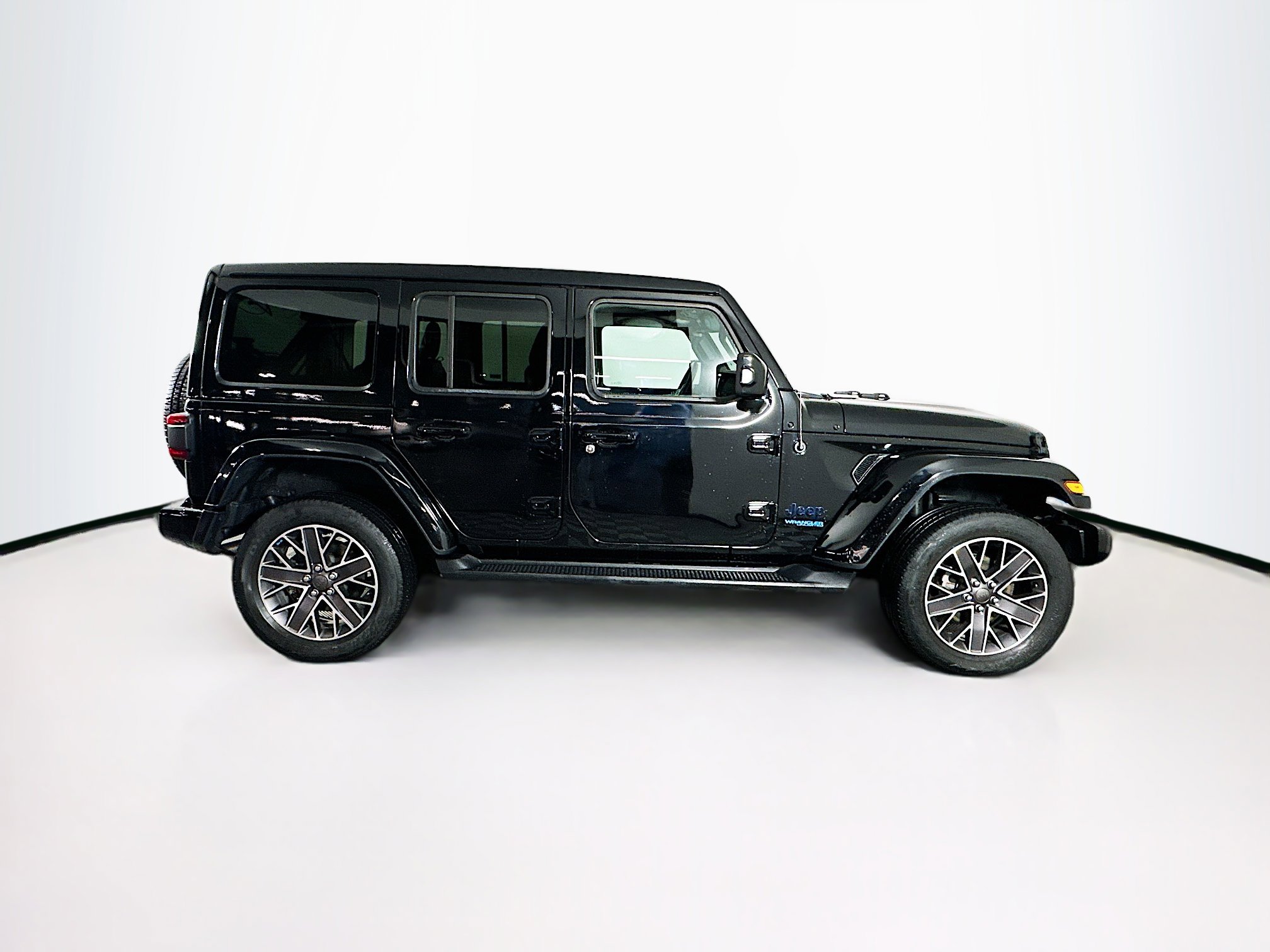 Used 2022 Jeep Wrangler Unlimited Sahara image 10