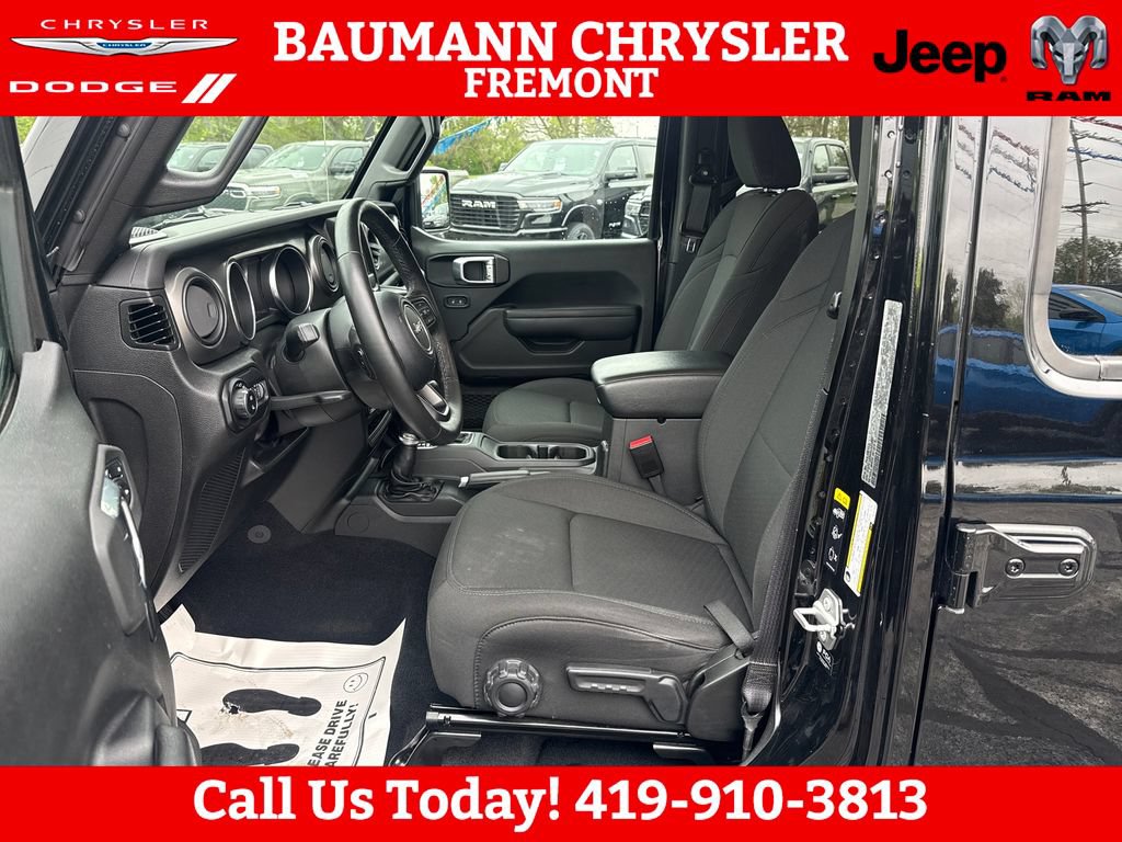 Used 2022 Jeep Gladiator Sport AWD/4WD image 14