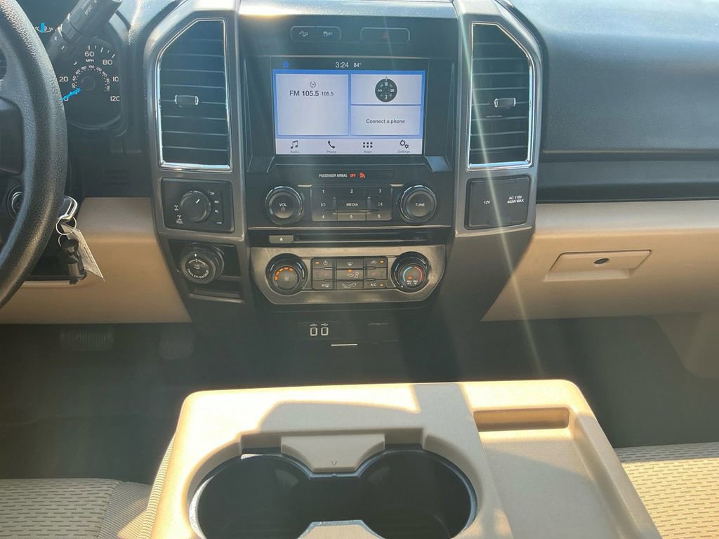 Used 2016 Ford F150 XLT w/ Equipment Group 302A Luxury AWD/4WD image 20