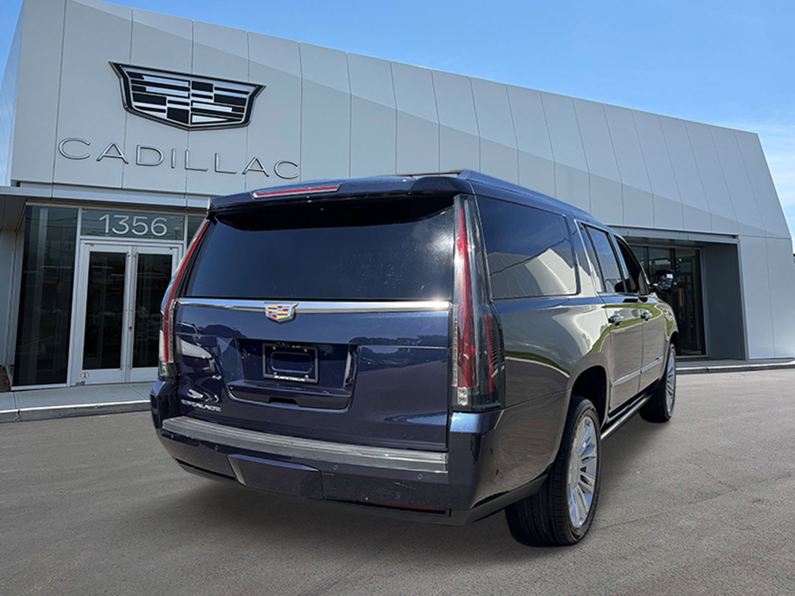 Certified 2020 Cadillac Escalade ESV Platinum AWD/4WD image 3