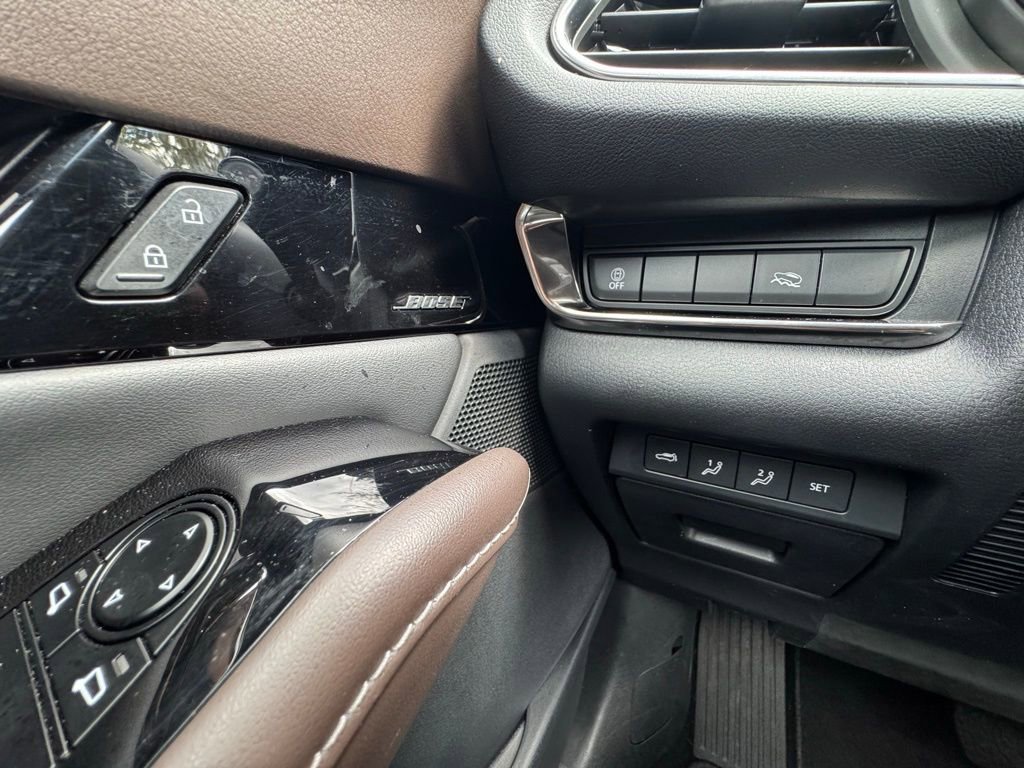 Used 2023 MAZDA CX-30 AWD 2.5 S w/ Premium Package image 11