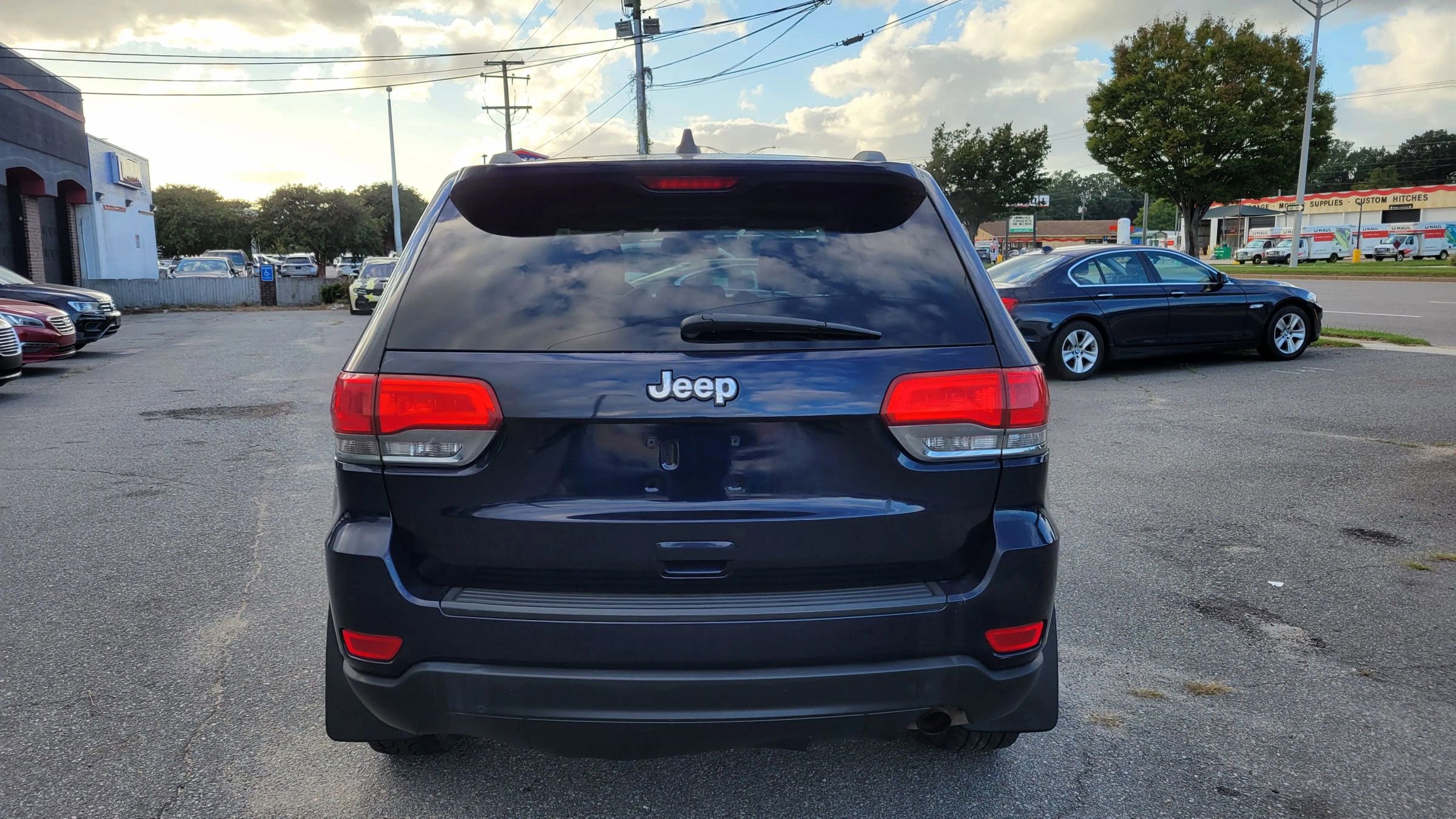 Used 2014 Jeep Grand Cherokee Laredo w/ Quick Order Package 23E image 4