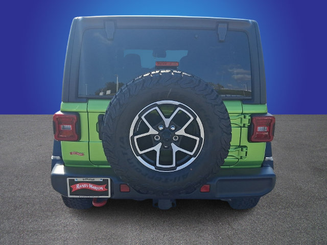 Used 2025 Jeep Wrangler Unlimited Rubicon w/ Convenience Group AWD/4WD image 5