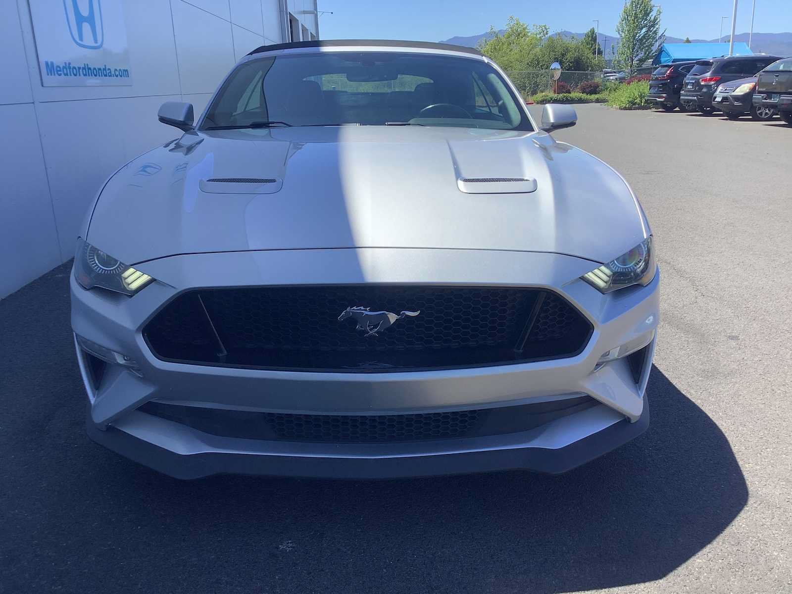 Used 2019 Ford Mustang GT Premium RWD image 9