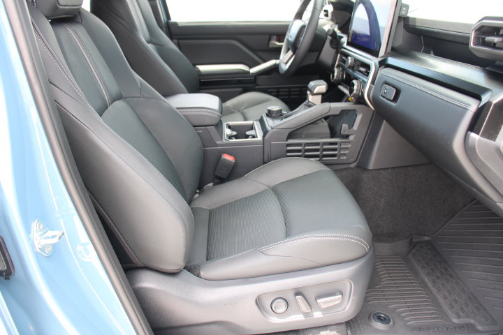 Certified 2026 Toyota 4Runner Limited AWD/4WD image 23
