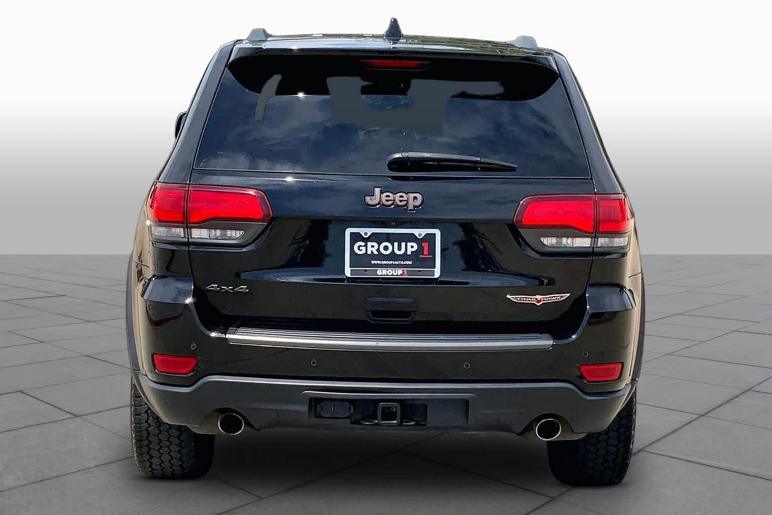 Used 2019 Jeep Grand Cherokee Trailhawk AWD/4WD image 5
