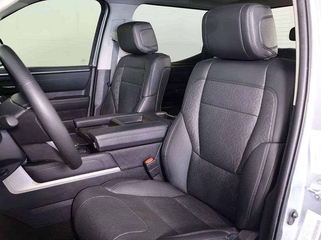 Used 2023 Toyota Tundra Limited image 24