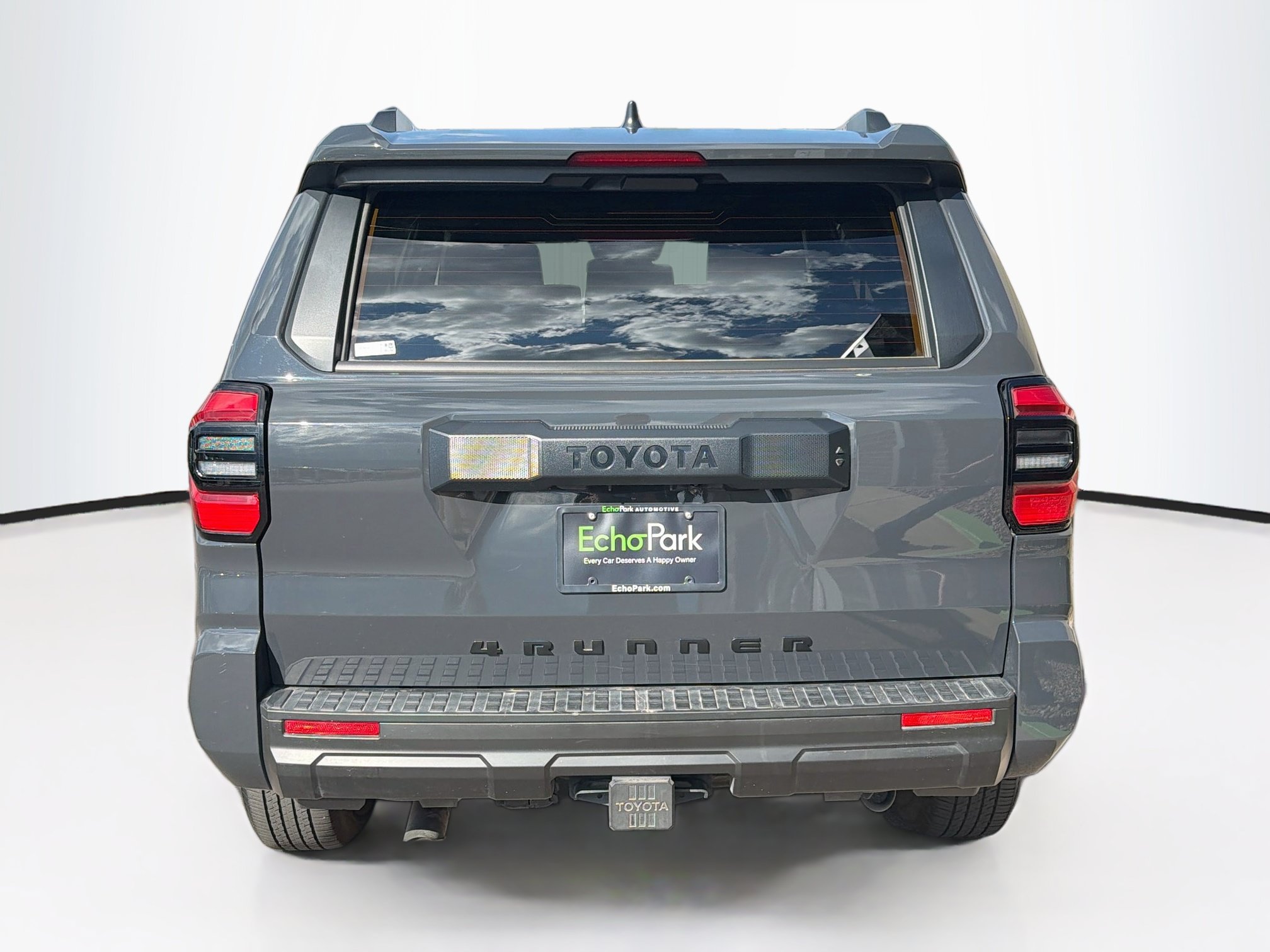 Used 2026 Toyota 4Runner SR5 AWD/4WD image 7