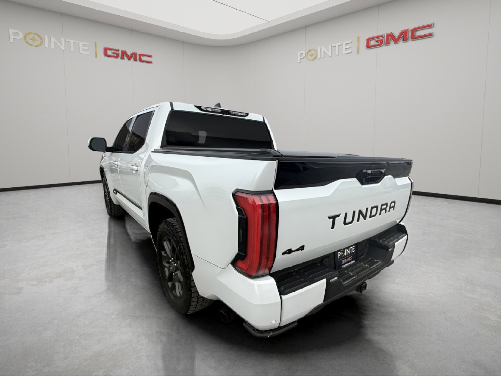 Used 2023 Toyota Tundra Platinum w/ Advanced Package image 7