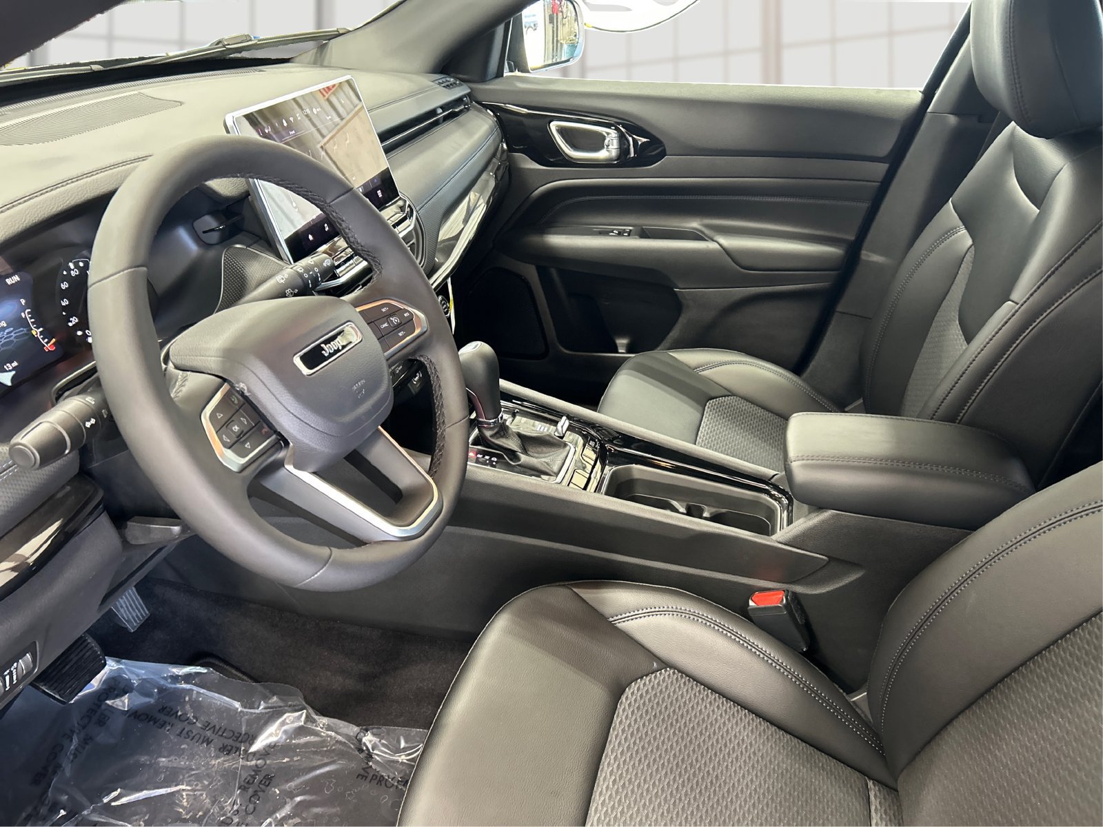 New 2026 Jeep Compass Latitude AWD/4WD image 9