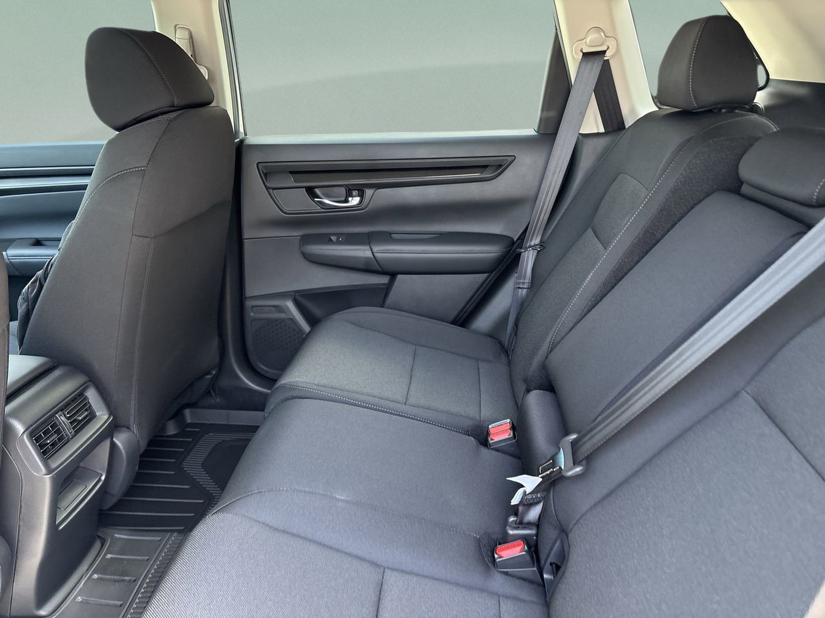 Used 2026 Honda CR-V LX image 18