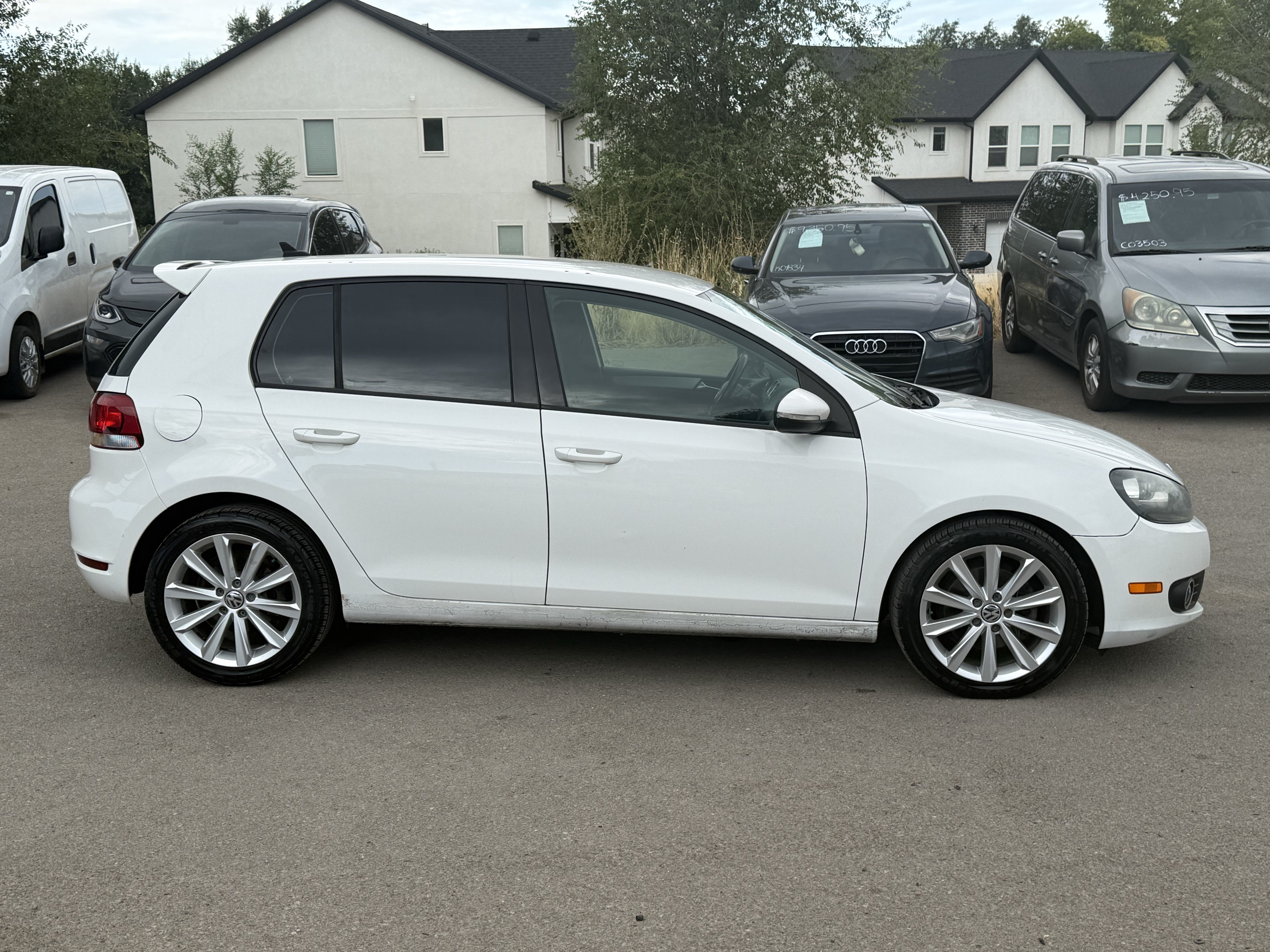 Used 2013 Volkswagen Golf TDI FWD image 3
