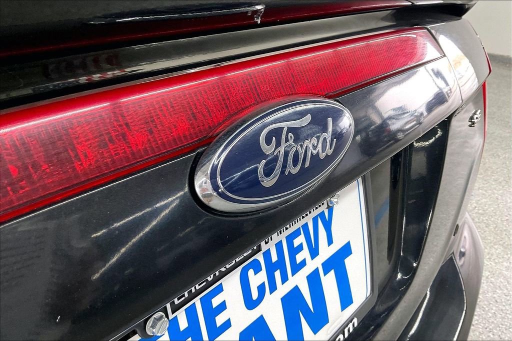 Used 2010 Ford Fusion SE image 25