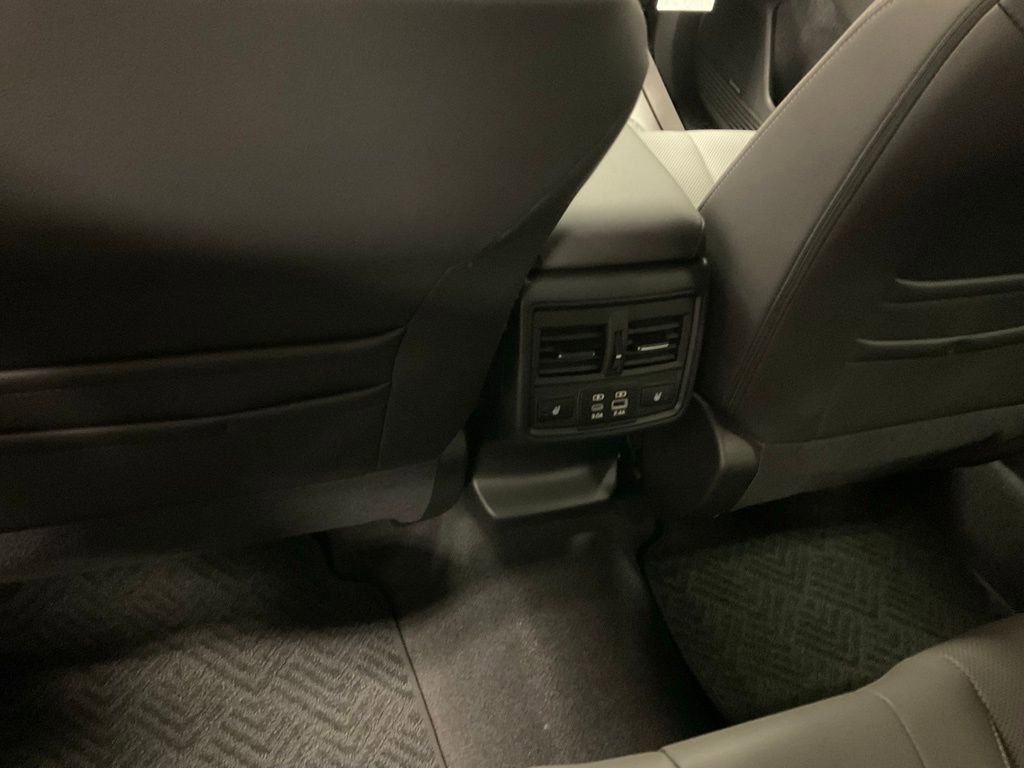 New 2026 Subaru Outback Limited AWD/4WD image 27