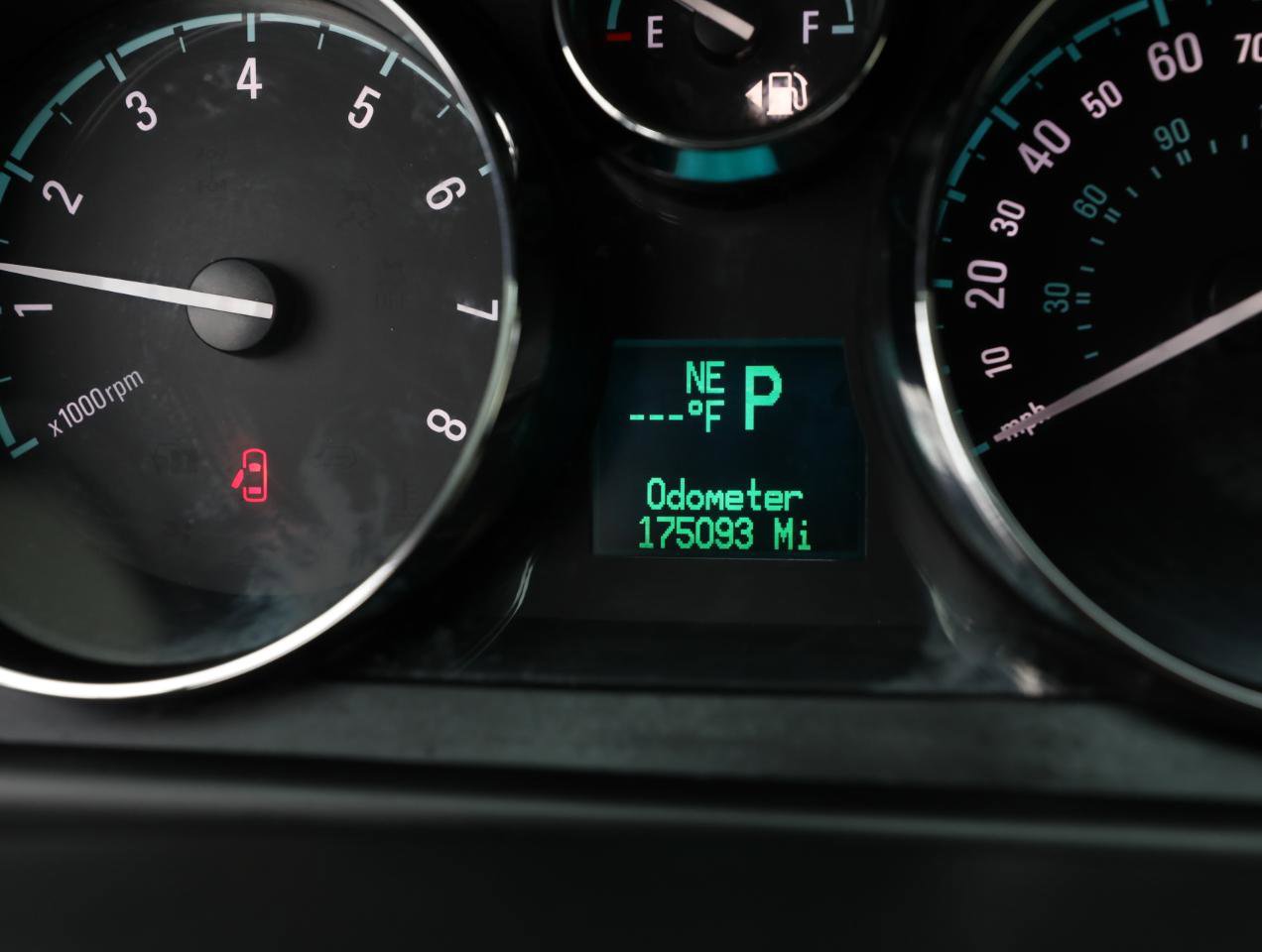 Used 2014 Chevrolet Captiva Sport LT FWD image 21