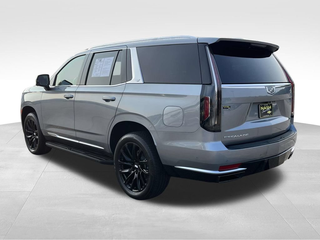 Used 2023 Cadillac Escalade Premium Luxury AWD/4WD image 5