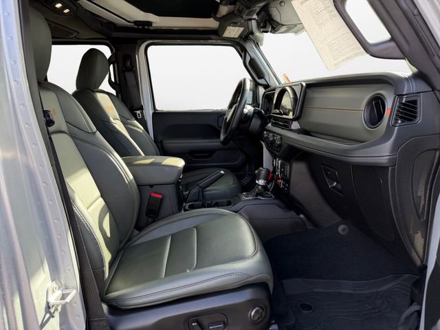 Used 2024 Jeep Gladiator Mojave image 15