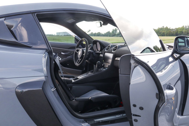 Used 2023 Porsche 718 Cayman GT4 RS image 40