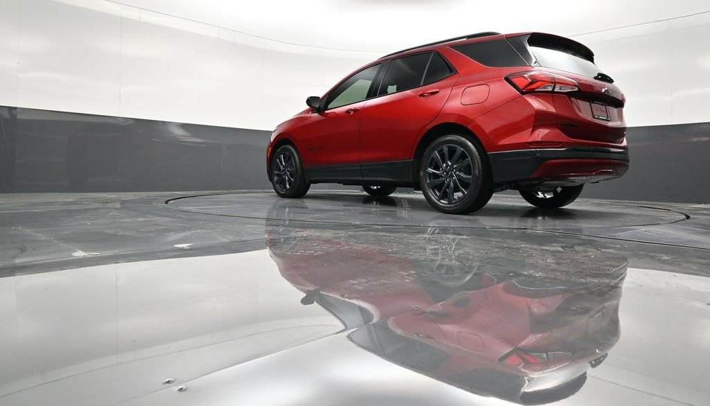 Used 2024 Chevrolet Equinox RS image 22