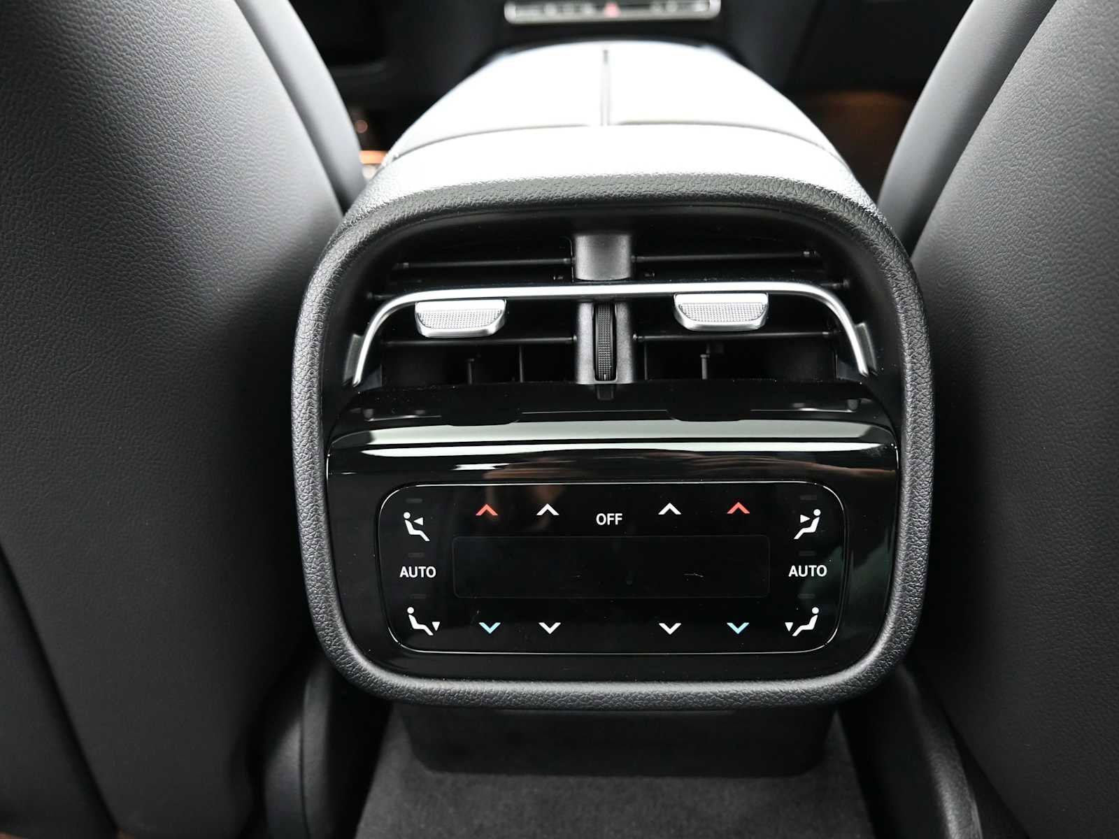 Used 2025 Mercedes-Benz E 53 AMG e 4MATIC Sedan image 18