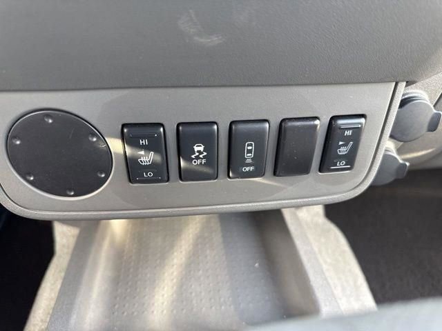 Used 2014 Nissan Frontier SV w/ SV Value Truck Package image 30