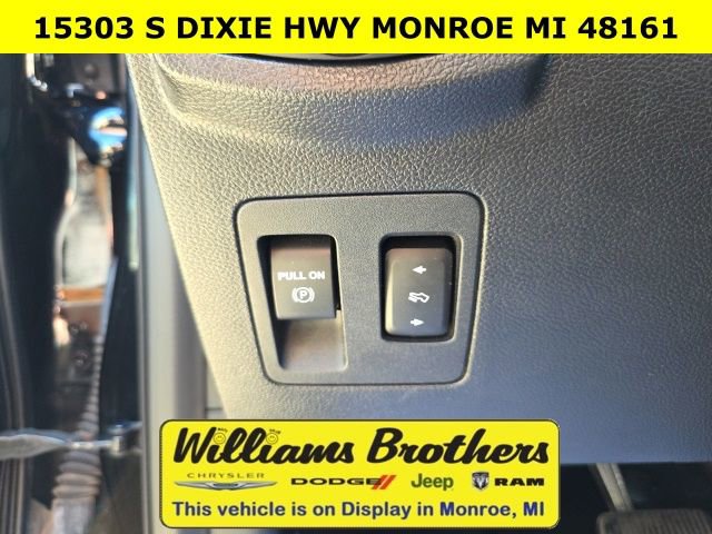 Used 2020 Ford F150 Platinum w/ Equipment Group 701A Luxury image 19