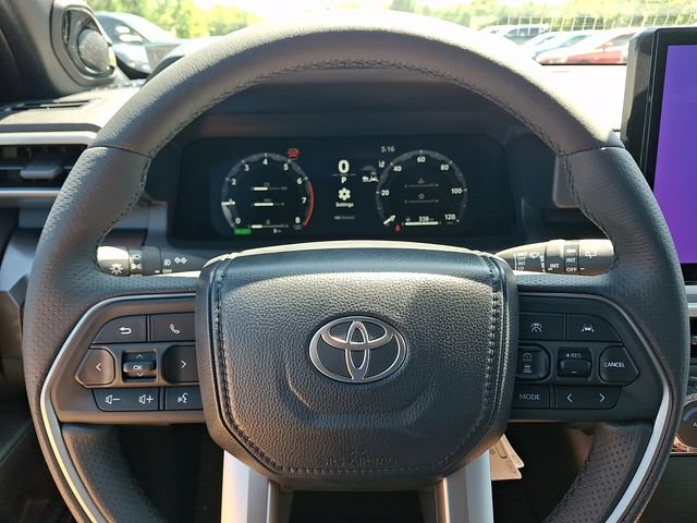 Certified 2026 Toyota 4Runner TRD Off-Road Premium AWD/4WD image 9