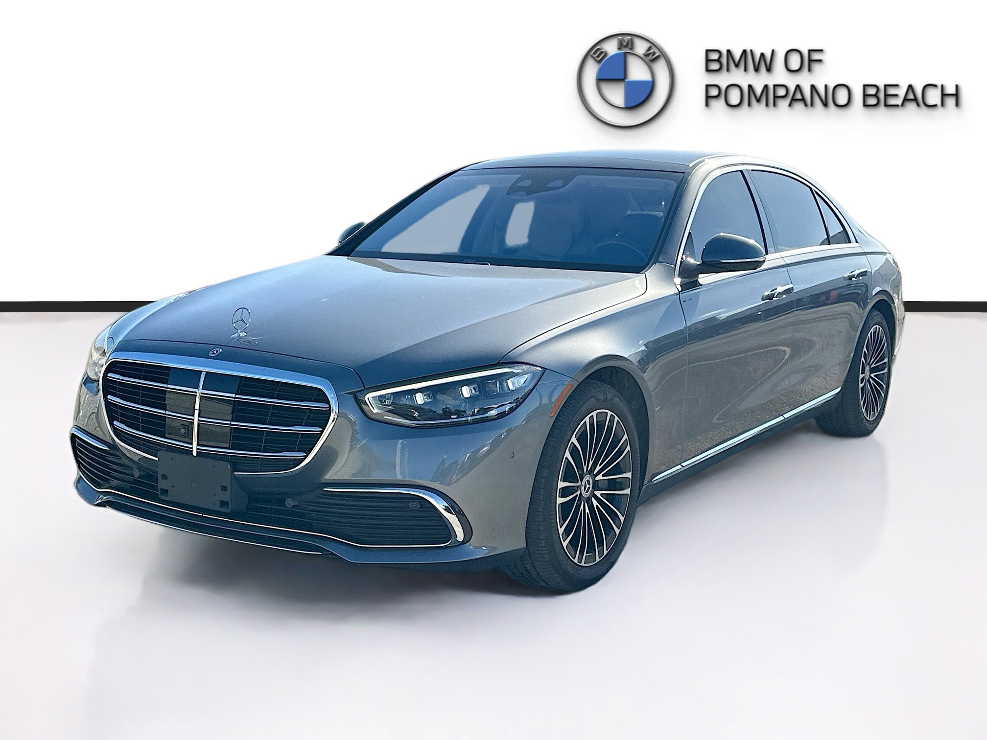 Used 2023 Mercedes-Benz S 580 4MATIC Sedan image 3