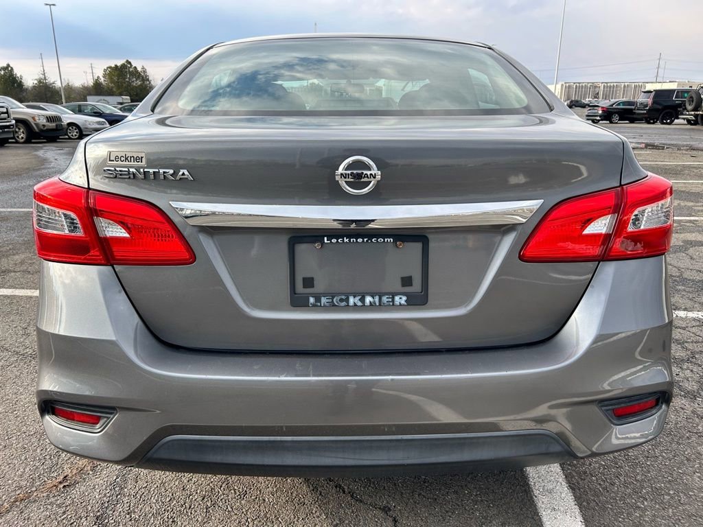 Used 2017 Nissan Sentra S image 6