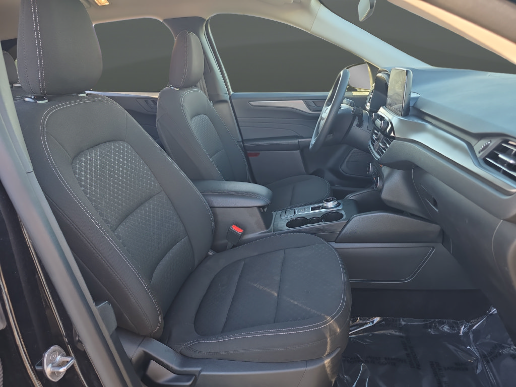 Used 2025 Ford Escape Active FWD image 24