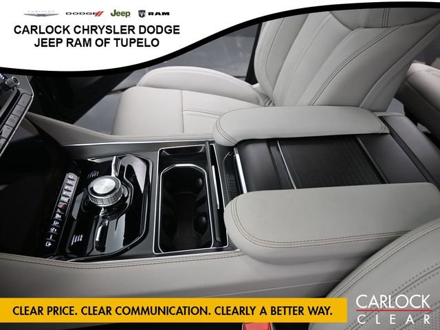 New 2026 Jeep Grand Wagoneer Summit AWD/4WD image 17