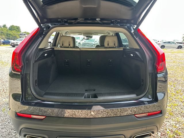 Used 2023 Cadillac XT4 Luxury w/ Driver Awareness Package AWD/4WD image 13