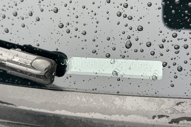 Used 2019 MAZDA MX-5 Miata Sport RWD image 4
