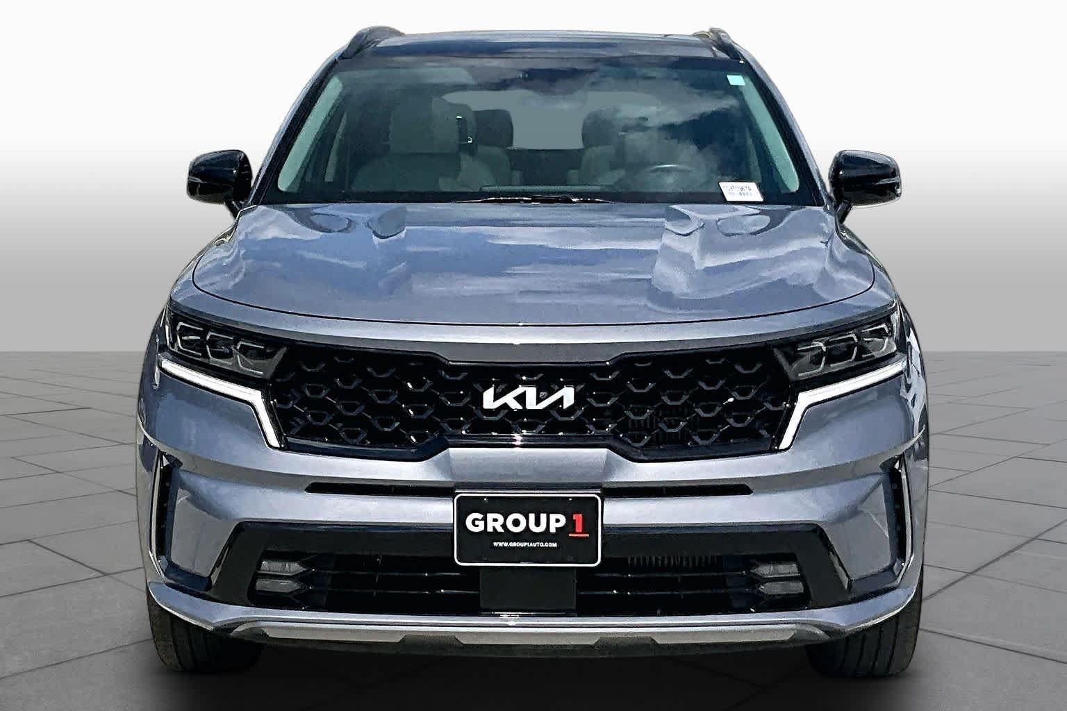 Certified 2023 Kia Sorento SX AWD/4WD image 4
