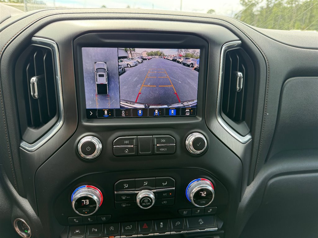 Used 2020 GMC Sierra 1500 AT4 w/ Off-Road Performance Package image 12