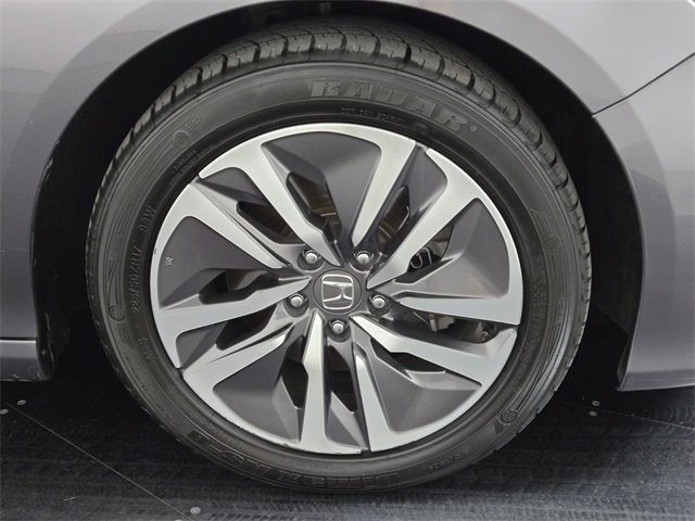 Used 2019 Honda Accord Hybrid image 9