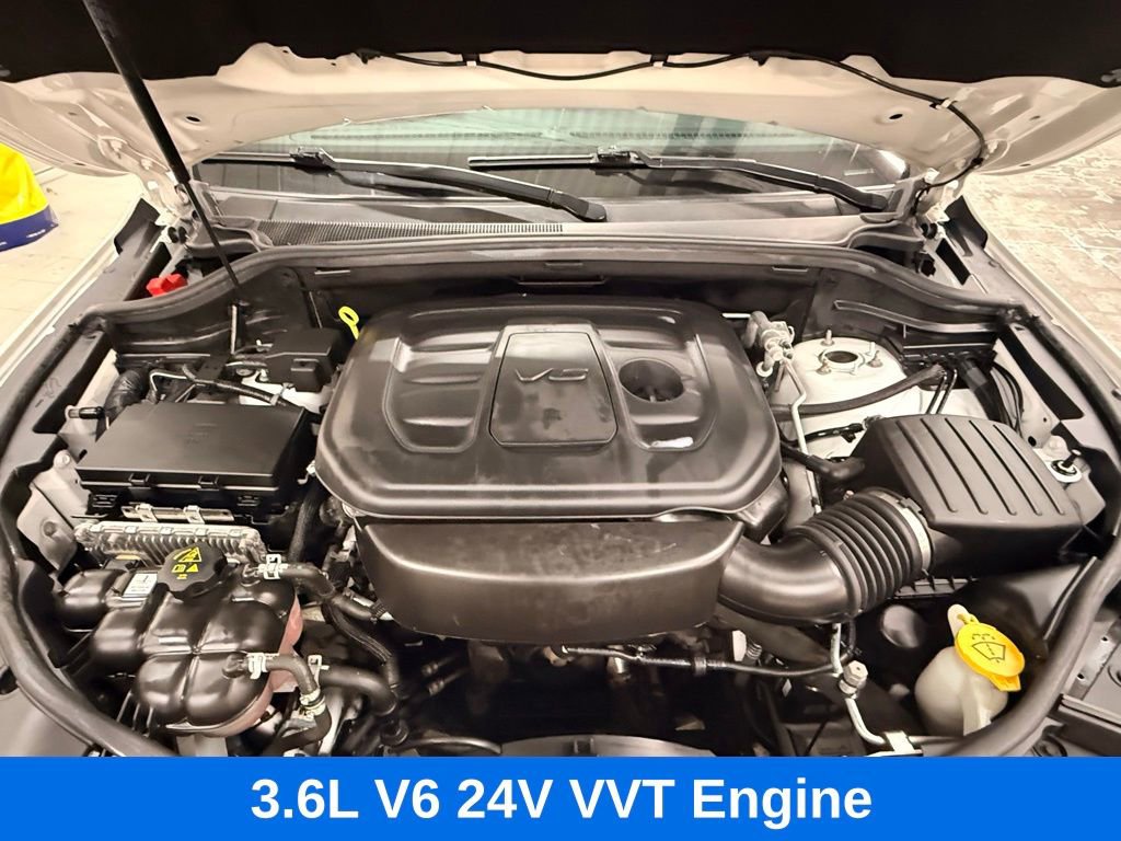 Used 2020 Jeep Grand Cherokee Laredo image 42