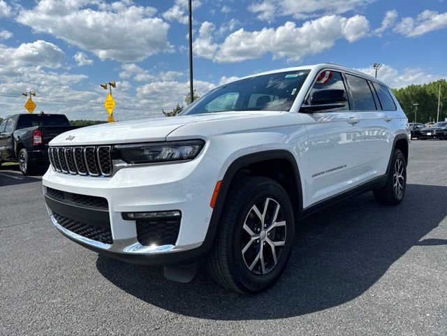 Used 2024 Jeep Grand Cherokee L Limited w/ Luxury Tech Group II AWD/4WD image 18