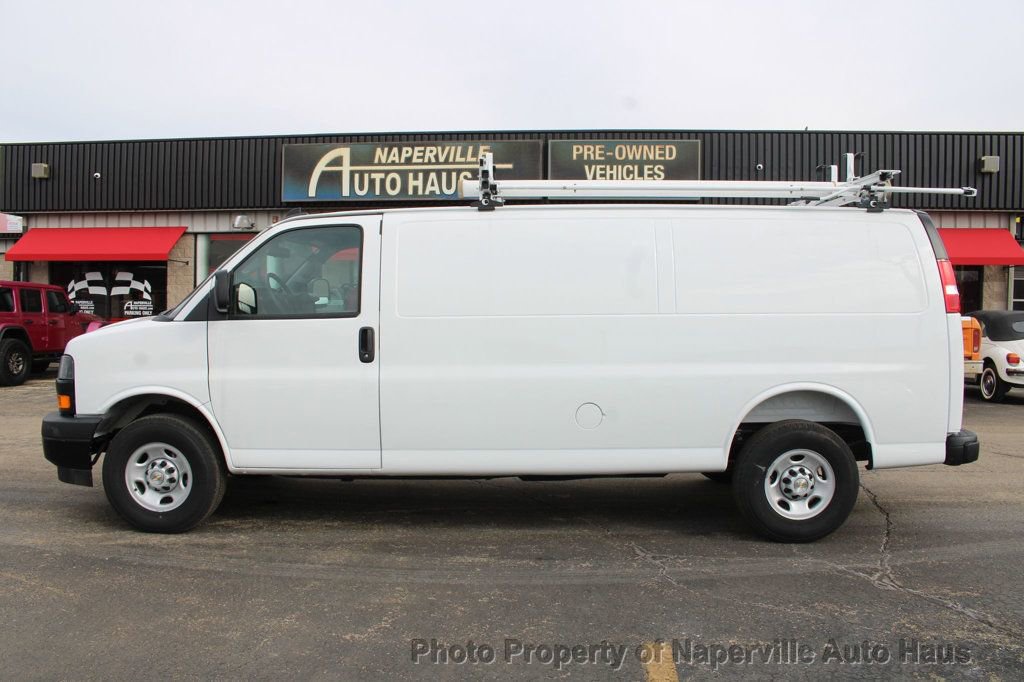 Used 2025 Chevrolet Express 2500 Extended w/ Communications Package image 7