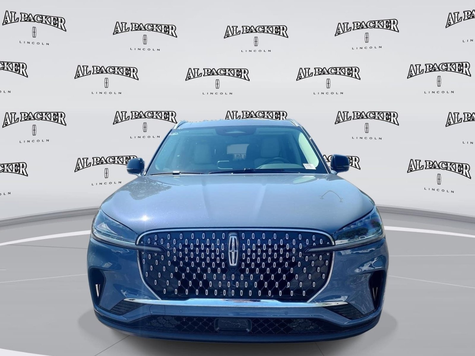 New 2026 Lincoln Aviator 2WD image 8
