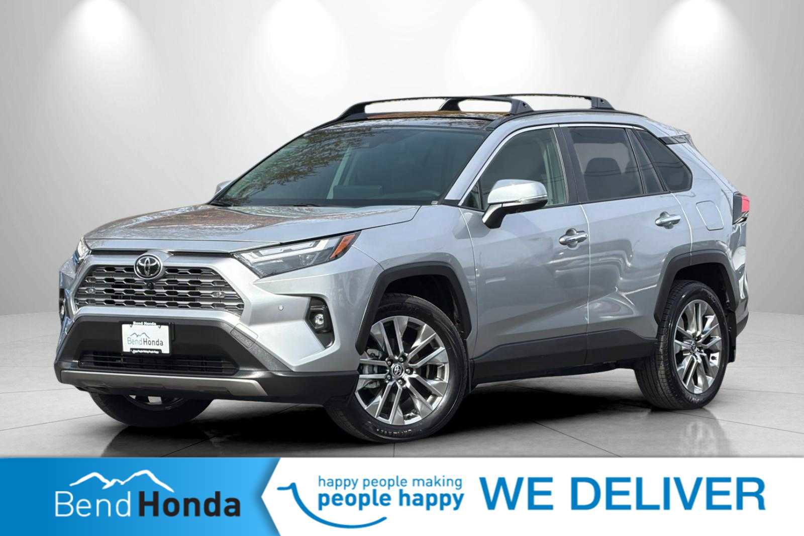 Used 2025 Toyota RAV4 Limited w/ Advanced Technology Package AWD/4WD image 1