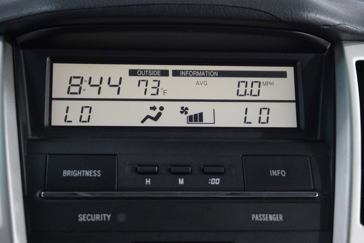 Used 2004 Lexus RX 330 AWD image 18