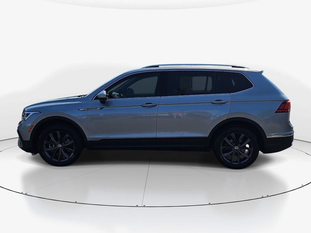 Used 2022 Volkswagen Tiguan SE image 9